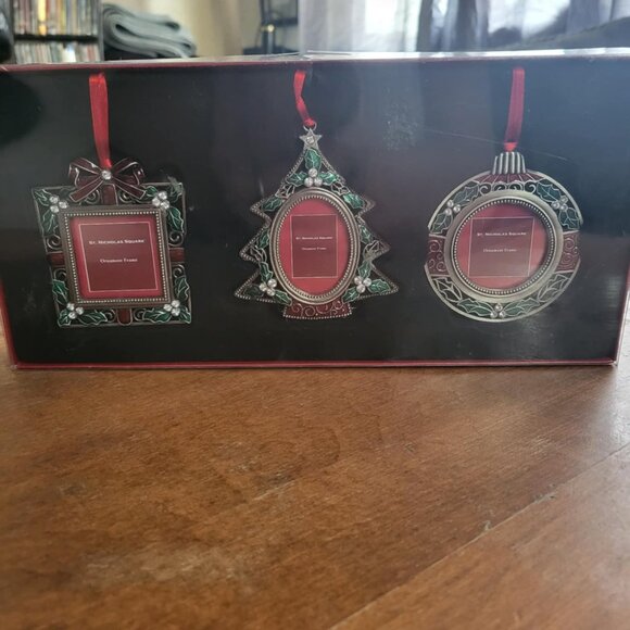 St Nicholas Square ~ beautifully detailed Enameled metal Christmas Ornaments - Picture 1 of 6